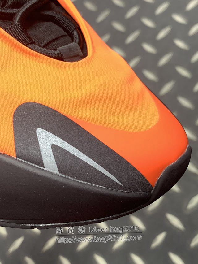 Adidas男女椰子鞋 阿迪達斯Orange椰子700 Adidas Yeezy Boost 700 MNVN  xhn1569